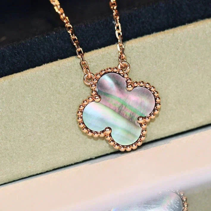 VCA CLOVER 15MM GRAY MOTHER OF PEARL NECKLACE