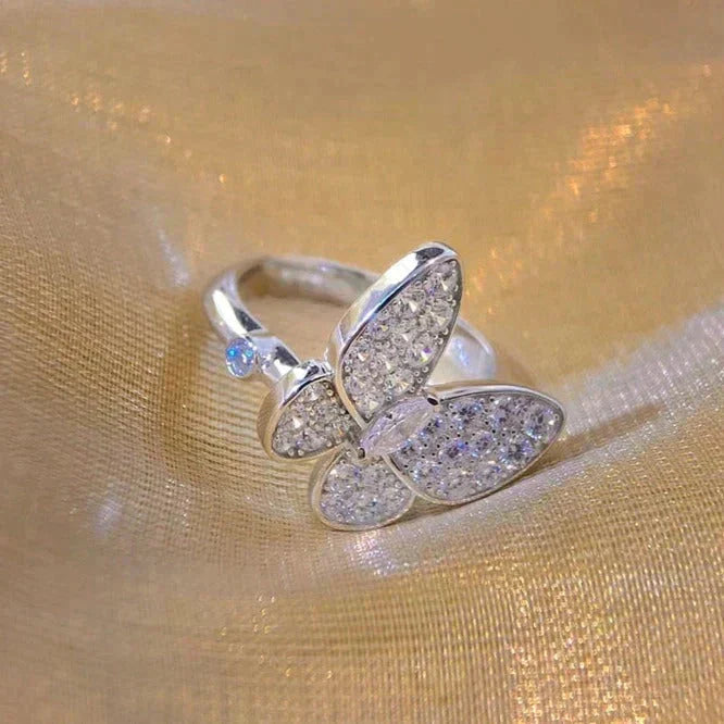 VCA BUTTERFLY DIAMOND RING