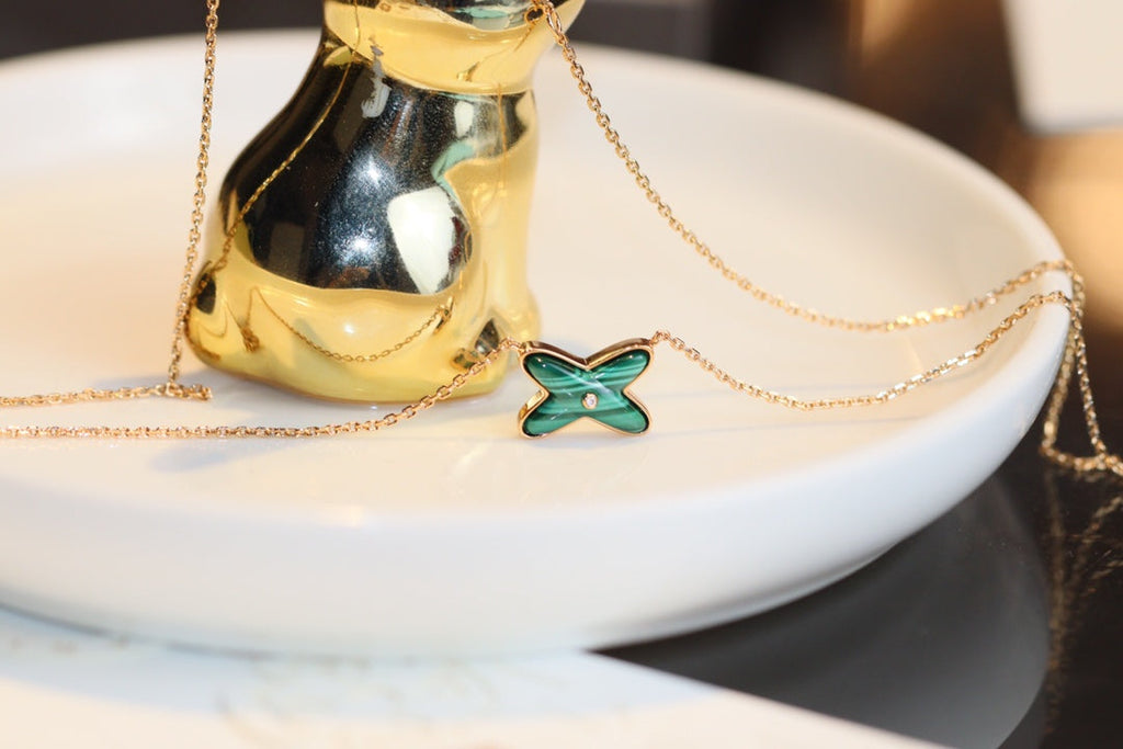 CHAUMET JEUX MALACHITE 1 DIAMOND PINK GOLD NECKLACE
