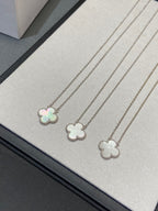 VCA CLOVER MEDIUM SILVER WHITE MOP NECKLACE