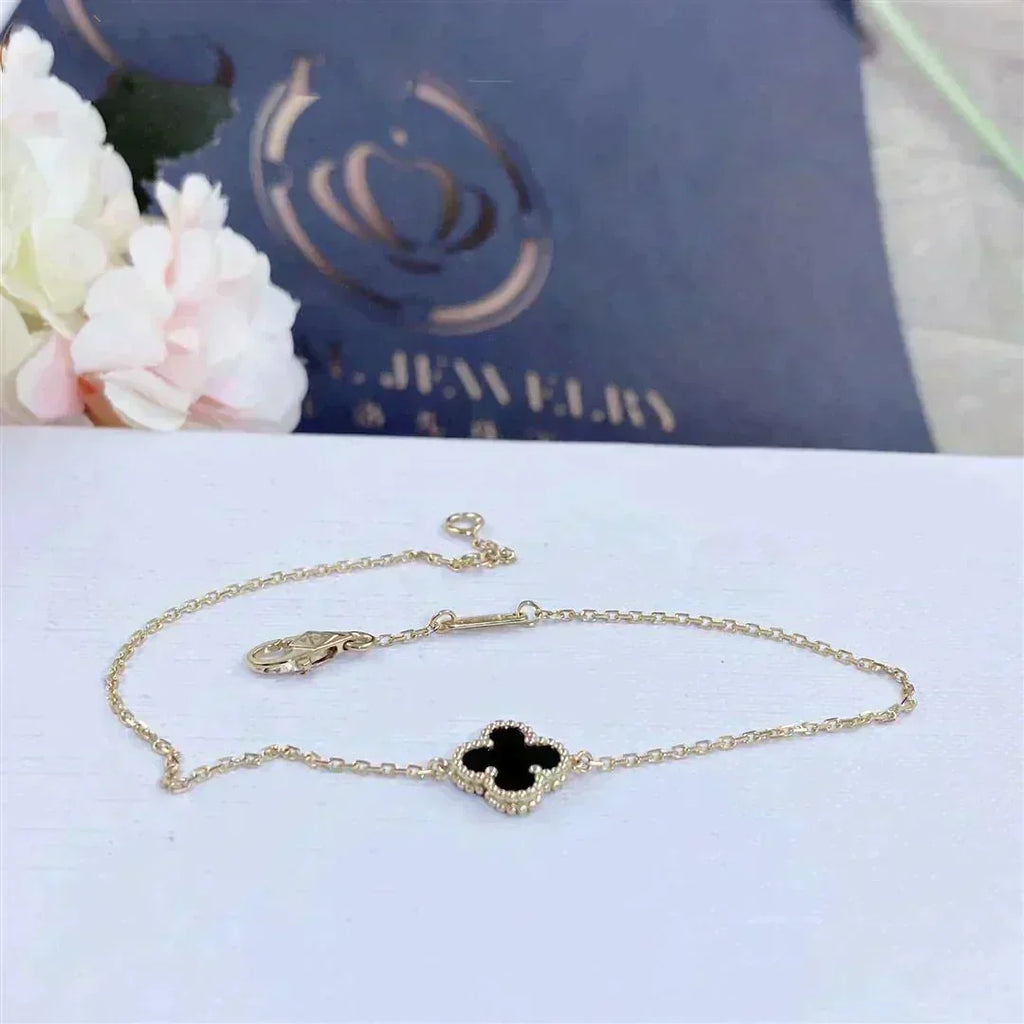 VCA CLOVER ONYX SINGLE FLOWER BRACELET